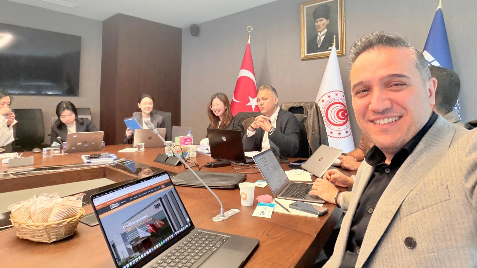 Kayra Export & TikTok: E-İhracatta Stratejik Buluşma